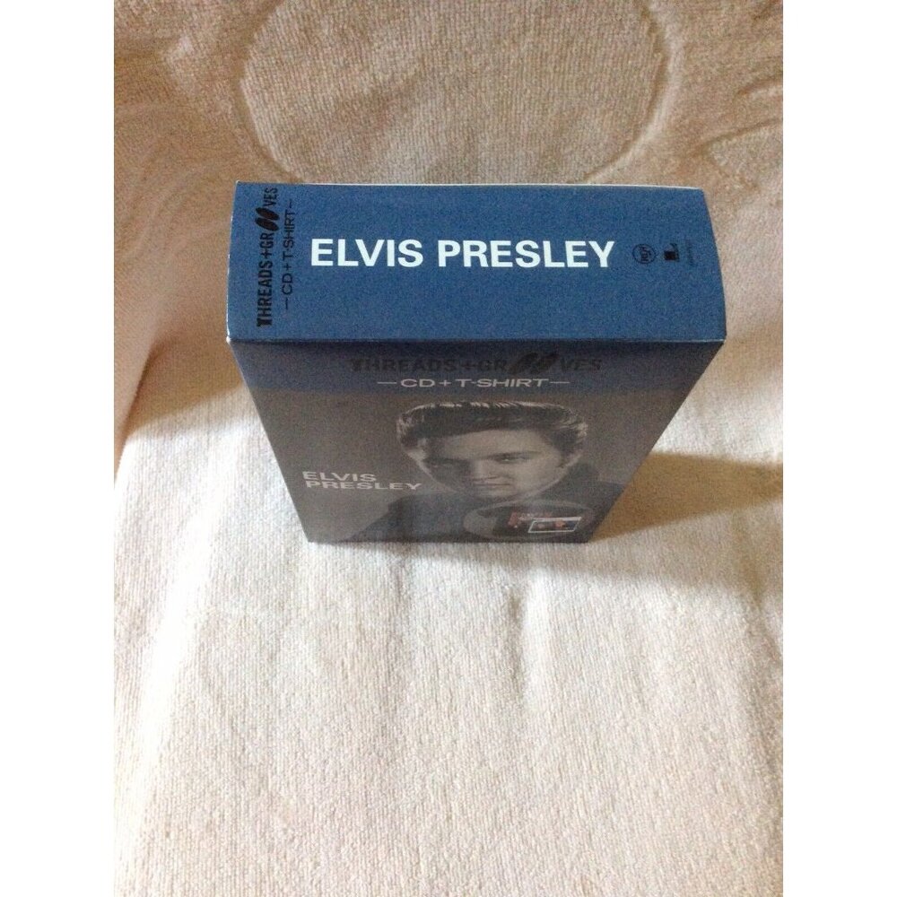 Threads + Grooves CD & T Shirt Elvis Presley The Very Best Of Elvis - Picture 3 of 3